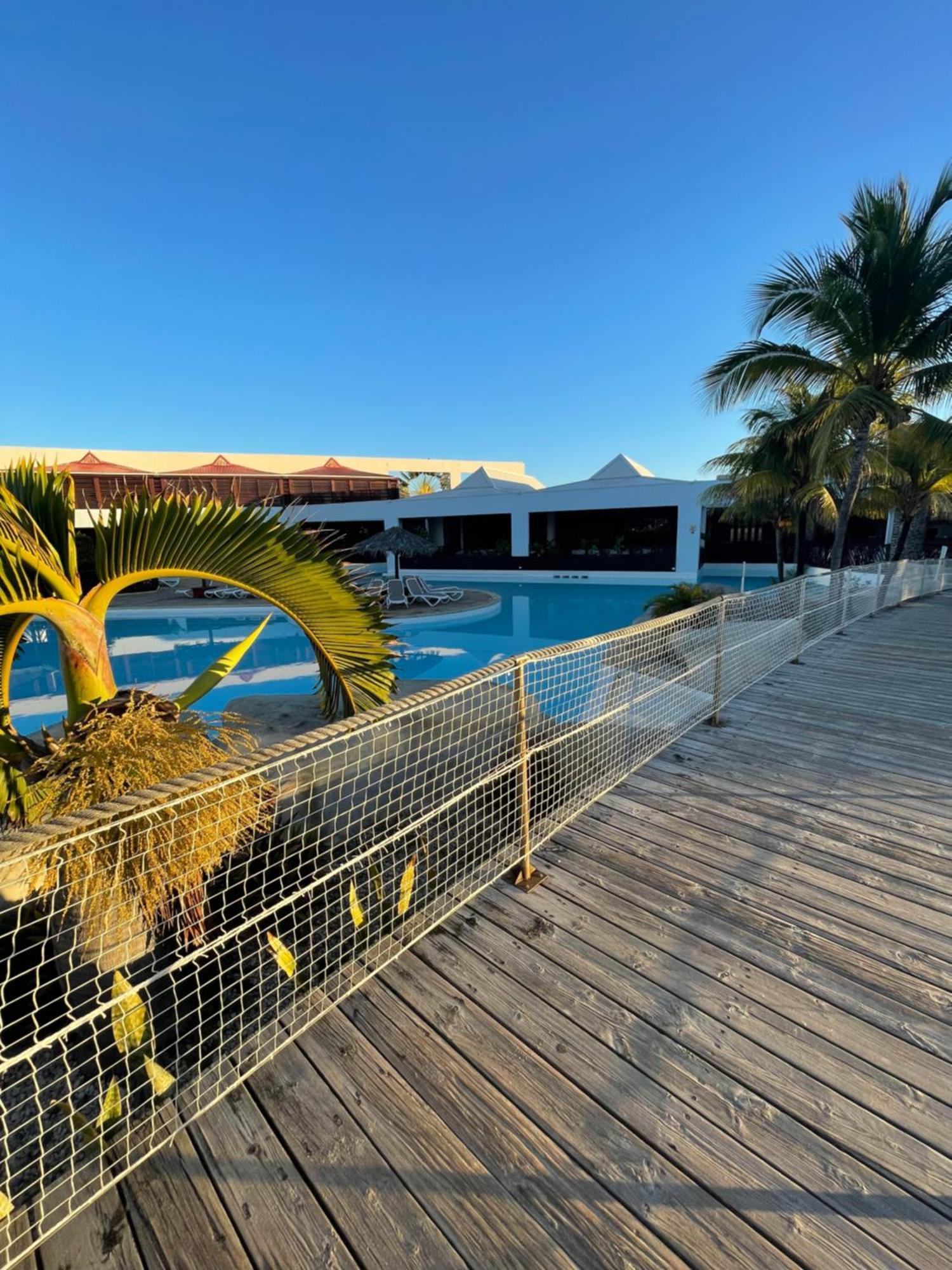 Studio 25 M Manganao Joela 4 Personnes Avec Machine A Laver (Adults Only) 圣弗朗索瓦 外观 照片